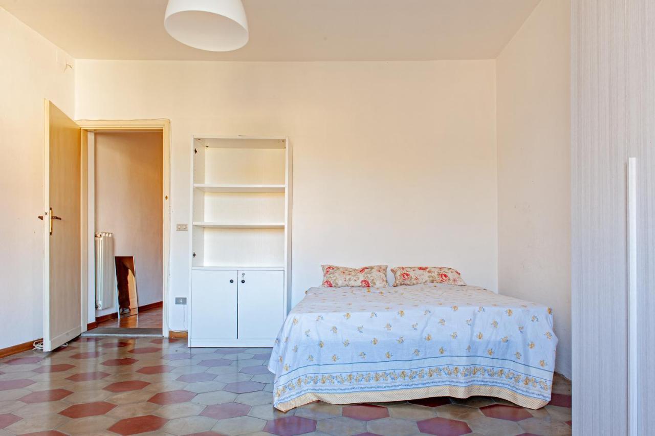 A Due Passi Dal Centro Apartment Pisa Exterior photo